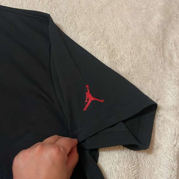 Jordan Flight Essentials Tee - Picture 6 of 7